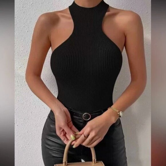 AURA Bundle Set of 5 Cropped Athletic Tank Tops - NWOT XS/S - Picture 11 of 12